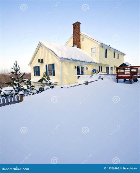 Snowy House Stock Image Image Of England Snowy America 19569205