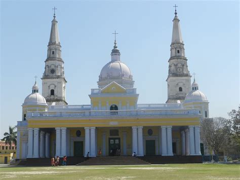 Amazing Sardhana Church Built By Indian Muslim Woman