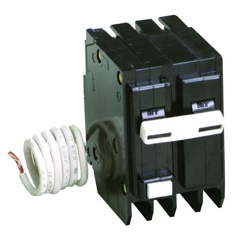 Eaton Br 30 Amp 2 Pole Self Test Ground Fault Circuit Breaker