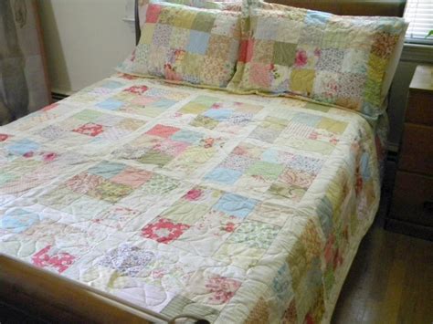 Queen Size Quilt Cottage Chic Patchwork Quilt 96x96 All Cotton Blanket