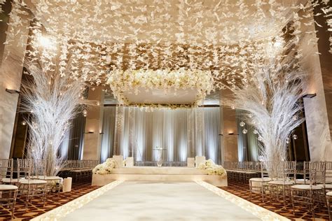 10 Ideas For Stunning Wedding Ceiling Decorations Photos Partyslate