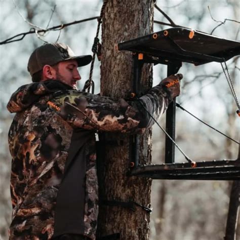 Muddy The Boss Xl Wide Stance Hang On 1 Person Deer Hunting Tree Stand