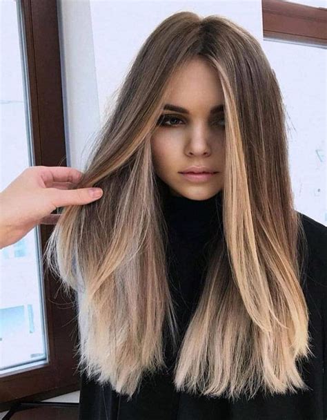 Blonde Hair With Highlights Brown Blonde Hair Hair Color Balayage