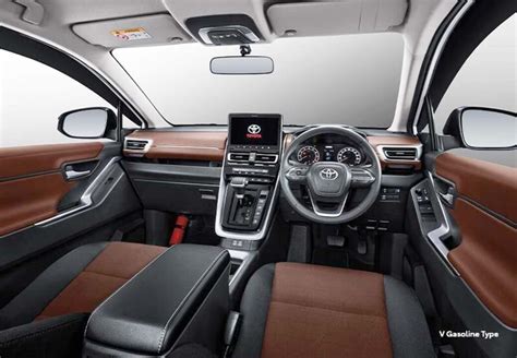Toyota Innova Hycross Exterior Interior Leaked Ahead Of Debut