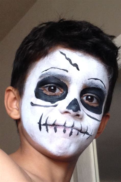 Check spelling or type a new query. Face painting for boys - skeleton | Face painting ...