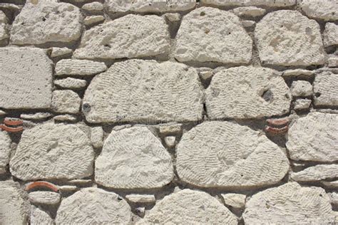 Masonry Of Limestone Stock Image Image Of Fasade Closeup 31612853