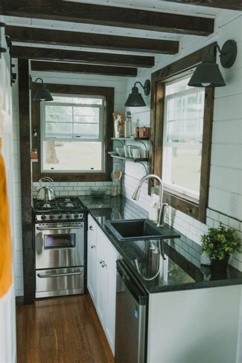 10 Tiny Kitchens In Tiny Houses That Are Adorably Functional Cuisines