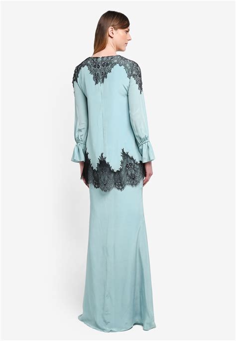 Pakai beberapa aplikasi desain baju keren ini di pc dan android seperti berikut. Fashion Design Custom Muslim Dress Baju Kurung Moden Lace ...
