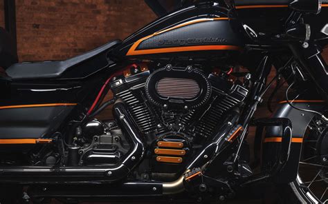 Harley Davidson Reveals New Apex Factory Custom Paint Cycle Canada