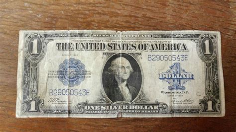Found one dollar bill from 1923! : pics