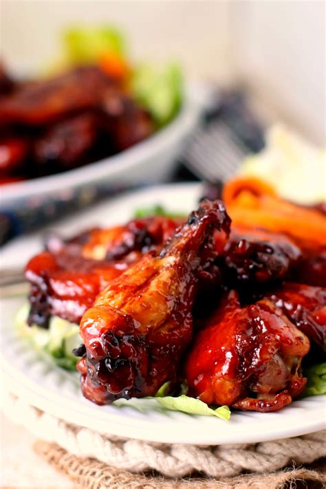 Stir in the honey, soy sauce, vinegar and 100ml water. Teriyaki Chicken Wings - Bunny's Warm Oven