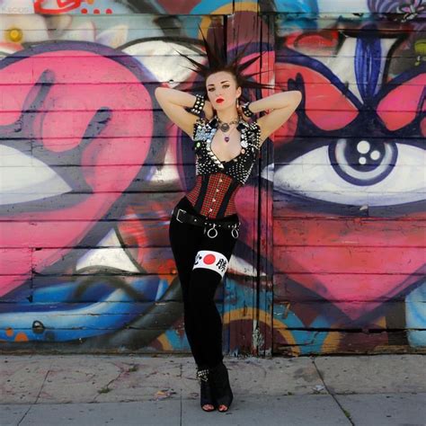 I Wanna Riot Photo Altmannjoe Model Mua Wardrobe Stylist Erin Micklow Punk Punkrock