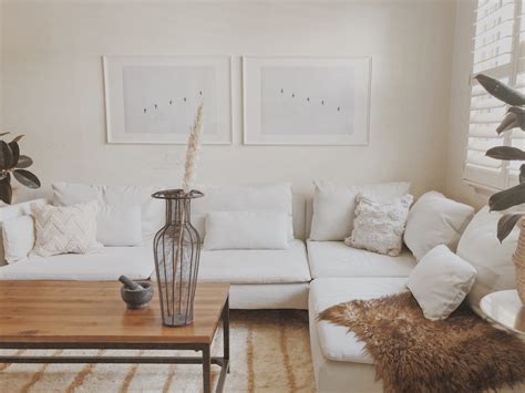 White Color Living Room Ideas