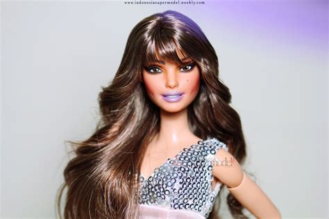 Barbie Nesya Global Glamour Sorcha