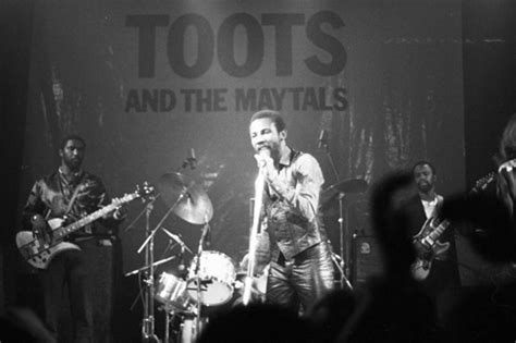 Toots and the maytals lyrics. Toots & The Maytals - Taringa!
