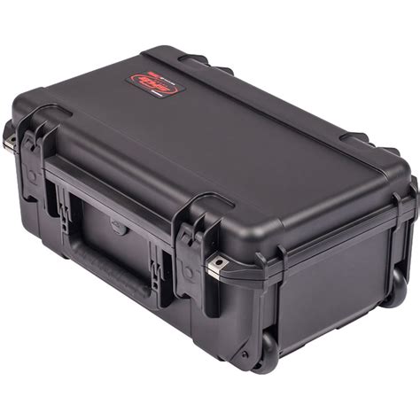 Hive Lighting Hard Rolling Flight Case With Padded Hive C 1hrfc