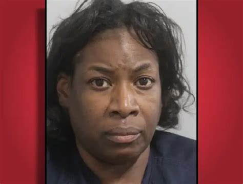 Florida Woman Arrested After Stealing 14000 From 80 Year Old Victim