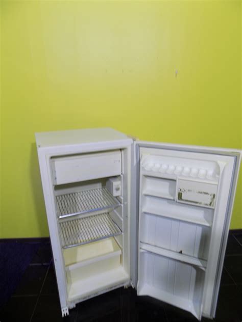 Купить холодильник Свияга 141029 б у с доставкой в Москве