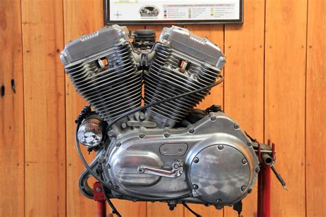 The first products were basically a bicycle. RETROSYNDICATE: Engine Sportster 883cc Rubbermounted 2007