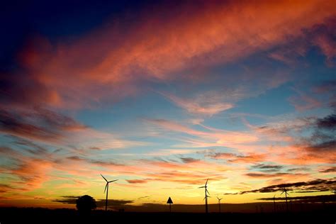 Maybe you would like to learn more about one of these? Gambar Langit Senja - Gambar Viral HD