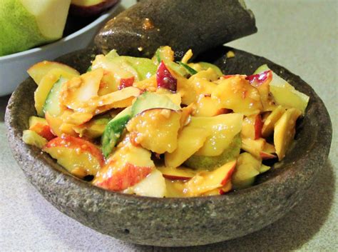 Check spelling or type a new query. Resep Rujak Buah Segar Komplit - Satu Resep