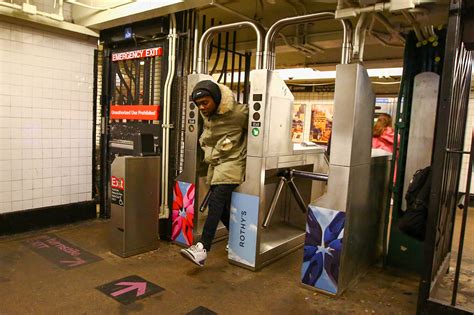 Mta Looks To Redesign Subway Turnstiles To Fight Farebeating
