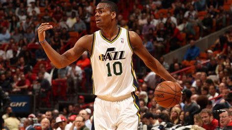 On nba 2k21, the current version of alec burks has an overall 2k rating of 78 with a build of a sharpshooter. Alec Burks injury: Utah Jazz guard could have surgery on injured shoulder, per report - Sports ...