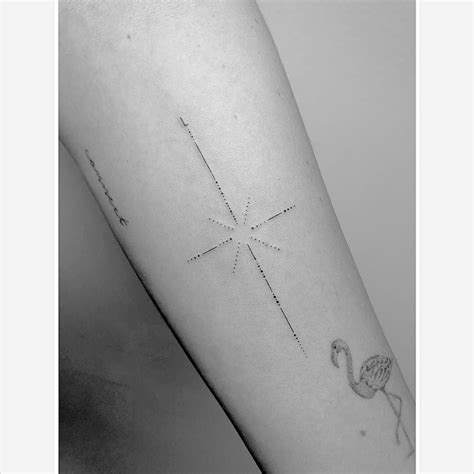 Shooting stars look good all by themselves, but it is also possible to incorporate a word or phrase into the stardust that trails behind them. L SHOOTING STAR... #singleneedle #tattoosofinstagram #finelinetattoo #tattooedgirls # ...