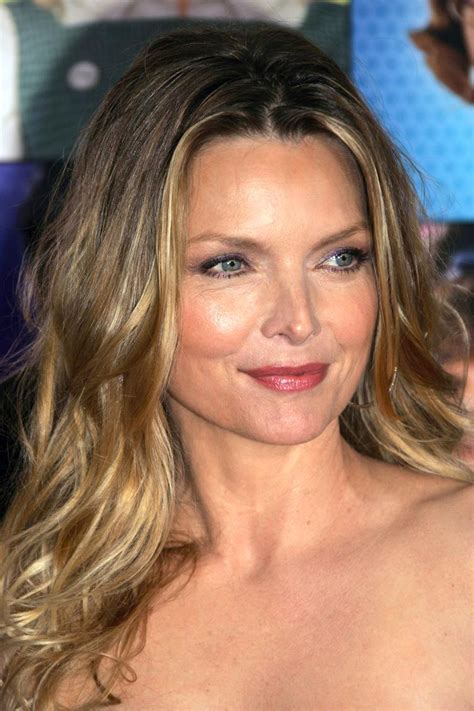 Michelle Pfeiffer Timeless Hair Beautiful Women Over 40 Beautiful