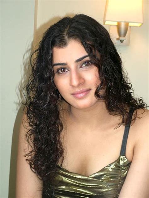 Indian Actress Hot Pics Archana Hot Boobs Pics