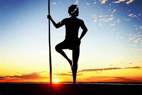 Indigenous australians facts for kids. 10 Indigenous Statues That Australia Desperately Needs