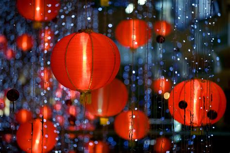 Chinese new year, also called lunar new year or the spring festival, is celebrated based on china's traditional lunisolar calendar. 9 ways to bring in good luck for Chinese New Year | INTO ...