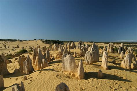 The Pinnacles Nambung National Park National Parks Monument Valley