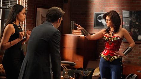 First Look Smallvilles Erica Durance Suits Up As Wonder Woman On Harrys Law Tv Guide