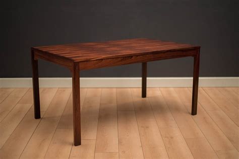Midcentury Rosewood Expandable Round Dining Table With 1 Nesting Leaf