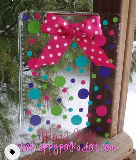 Pin By Mary Simmons Geiger On Cricut Ideas Bottle Cap Crafts