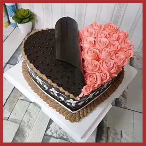 Girlfriend, sister, wife or friend name on it and download name bday cake to mobile, pc, cell phone, tablet or computer and set as dp pics or status image on instagram, whatsapp, snapchat, facebook or linkedin.make photo cake with your name online. Top 5 Romantic Birthday Cake Ideas for Girlfriend - Kingdom of Cakes