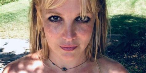 Britney Spears nie jest w stanie podpisać dokumentów Jest jak pacjent w śpiączce Muzyka