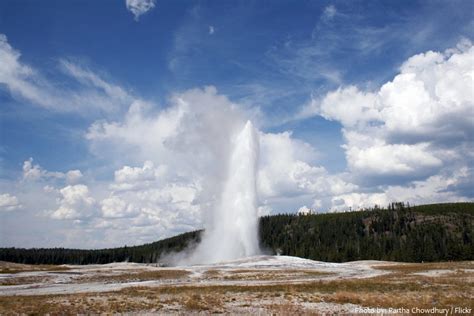 Interesting facts about Old Faithful | Just Fun Facts