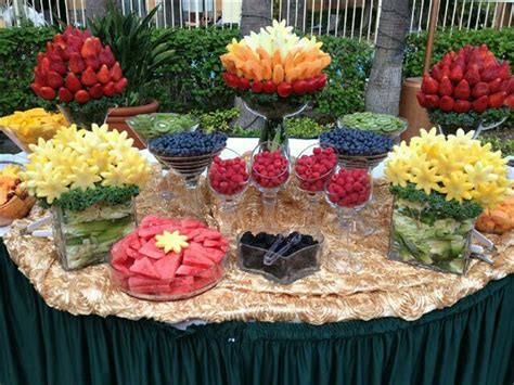 Mesa De Frutas Fruit Centerpieces Fruit Decorations Edible