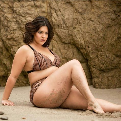 Model Plus Size Mexican