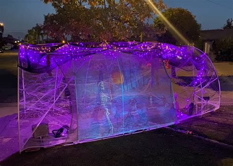 How To Make A Haunted Halloween Tunnel Staying Blonde