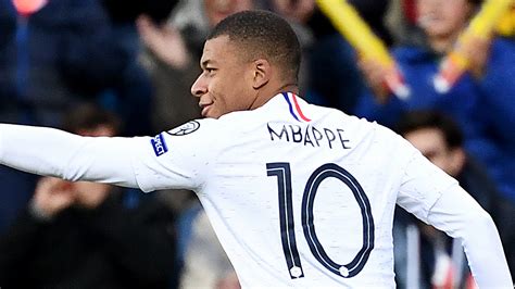 Jun 19, 2021 · kylian mbappé: Kylian Mbappe scores 100th career goal in France victory ...