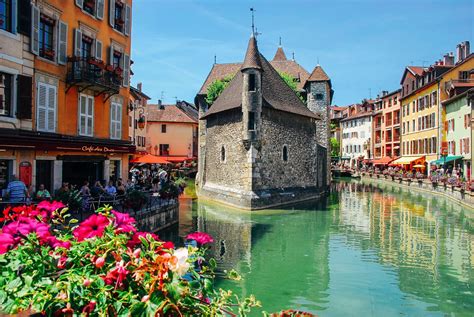 15 Reasons Why You Need To Visit Annecy In The South Of France Hand