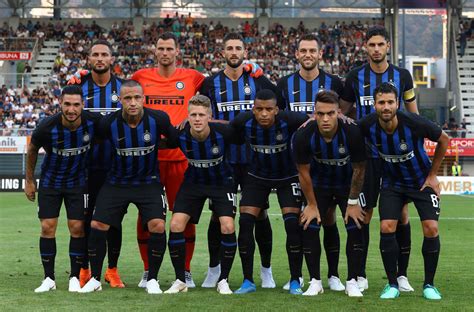 Inter place in a grave or tomb: Buona la prima per l'Inter 2018/19: il fotoracconto della ...