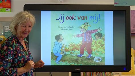 Kinderboekenschrijfster Vivian Den Hollander Op Bezoek Youtube