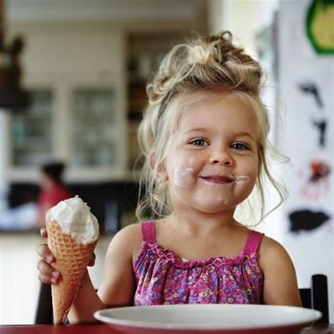 Little Girl Eating Ice Cream Messy Cute Kids Cute Babies Beautiful
