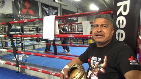 Robert Garcia Says Marco Contreras Great Trainer Esnews Boxing Youtube