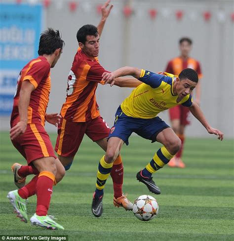Galatasaray u19 () ➤ günel kadro ve piyasa değerleri ➤ transferler ➤ söylentiler ➤ oyuncu istatistikleri ➤ fikstür ➤ haberler. Galatasaray U19 1-3 Arsenal U19: Gunners cruise into UEFA Youth League last 16 | Daily Mail Online