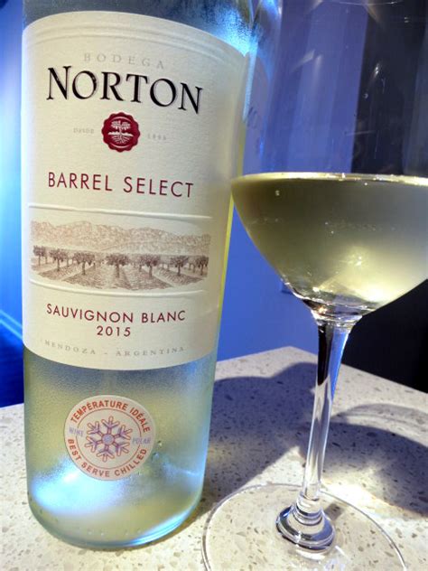 Bodega Norton Barrel Select Sauvignon Blanc 2015 Argentina Wine Review